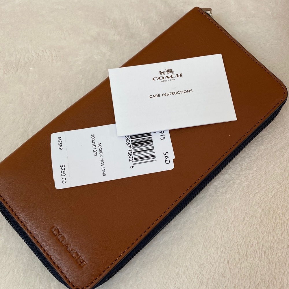 Coach men's accordion zip wallet - Picture 4 of 5